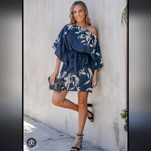 NWT Cupshe Navy Floral One-Shoulder Kimono Sleeve Tie Waist Mini Dress Large